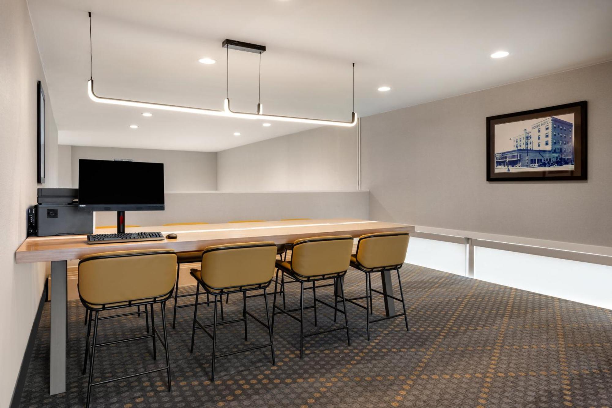 Holiday Inn Ontario By Ihg Exterior foto